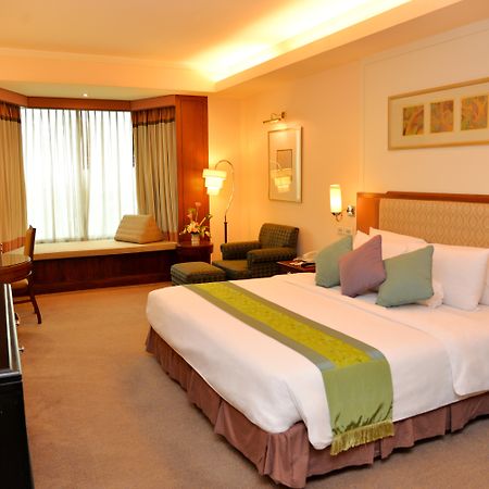 Rama Gardens Hotel Bangkok Exterior foto
