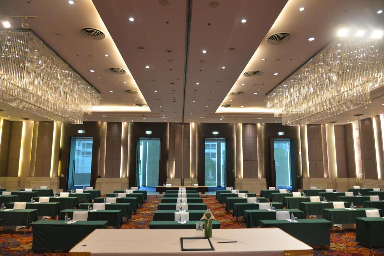 Rama Gardens Hotel Bangkok Exterior foto