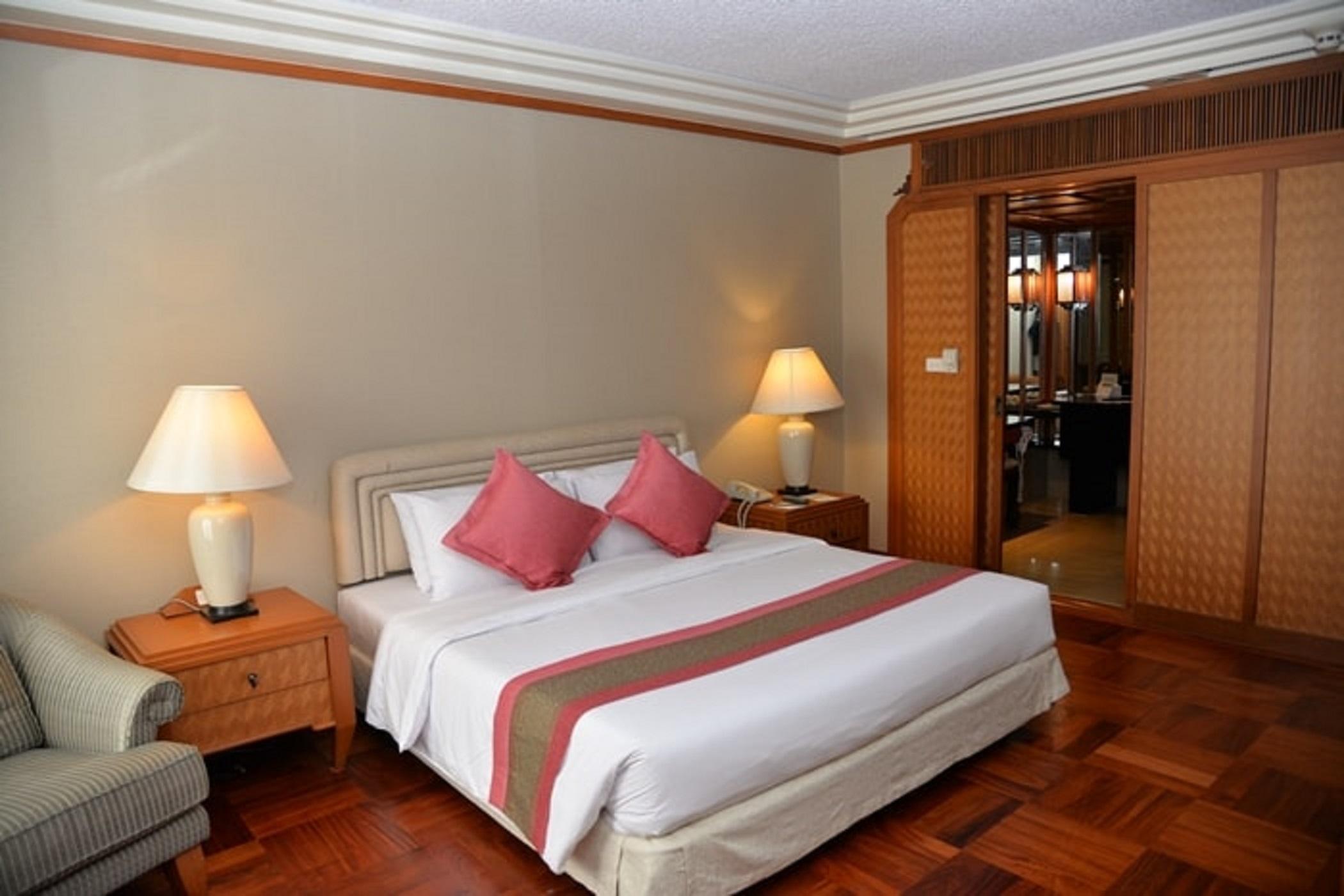 Rama Gardens Hotel Bangkok Exterior foto